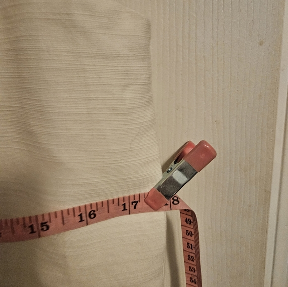 Loft Size 6 Sleeveless Dress Cream in Color - Picture 9 of 9